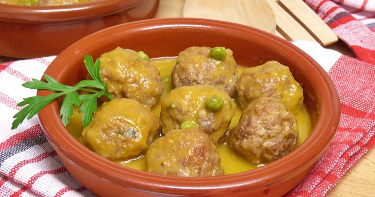 Albóndigas en salsa. receta tradicional Cocina y recetas fáciles