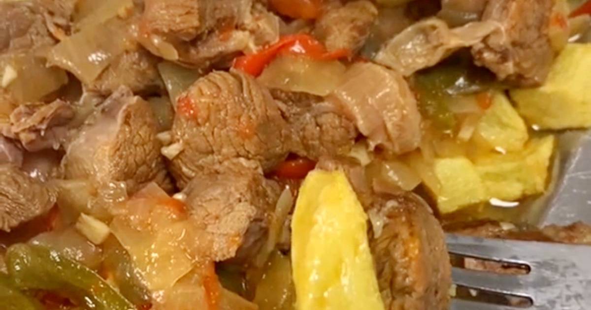 Guiso de jarrete de ternera en salsa en olla express Cocina y recetas