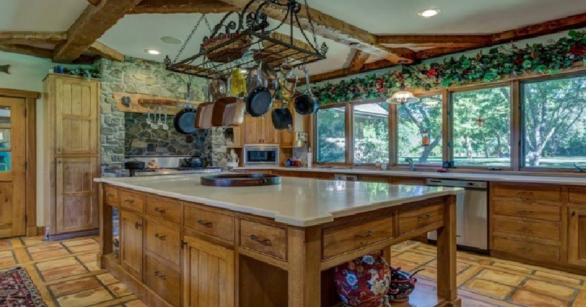 Estilos únicos para crear cocinas rústicas acogedoras | Cocina y