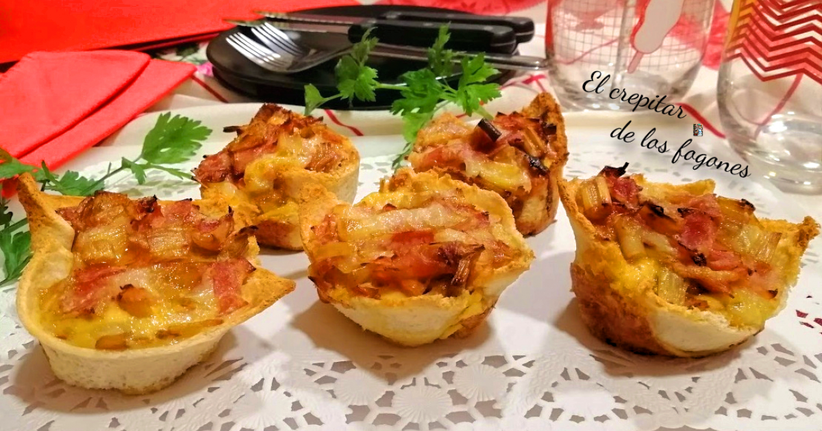 Mini quiches de lacón braseado y puerro caramelizado con pan de molde