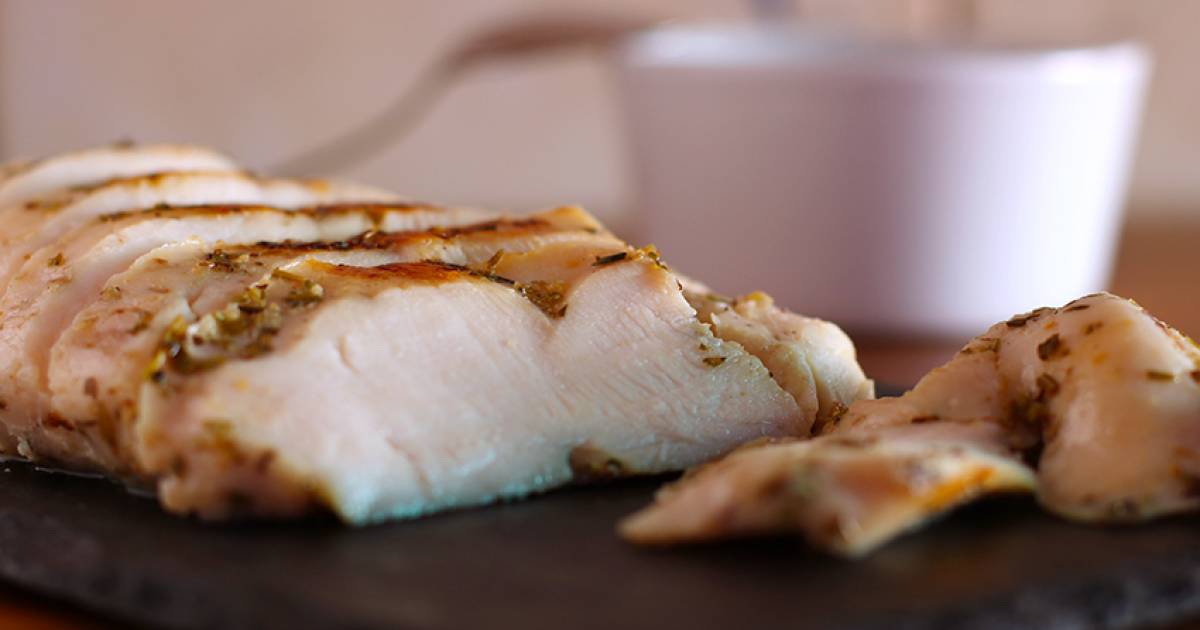 Pechuga de pollo a baja temperatura (cocinada al vacío) Cocina y