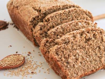 Pan integral con quinoa