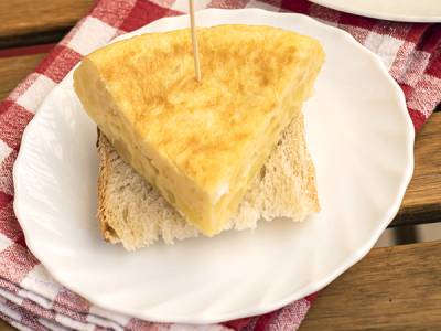 Pan con masa vieja  amasado en panificadora y con harina de supermercado -  La Rosa dulce